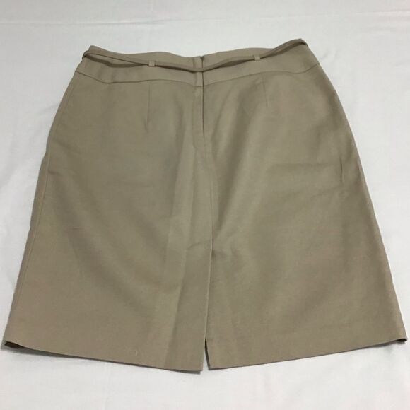 Liz Claiborne High Waist Khaki Style Knee Skirt Size 12 - Picture 4 of 6